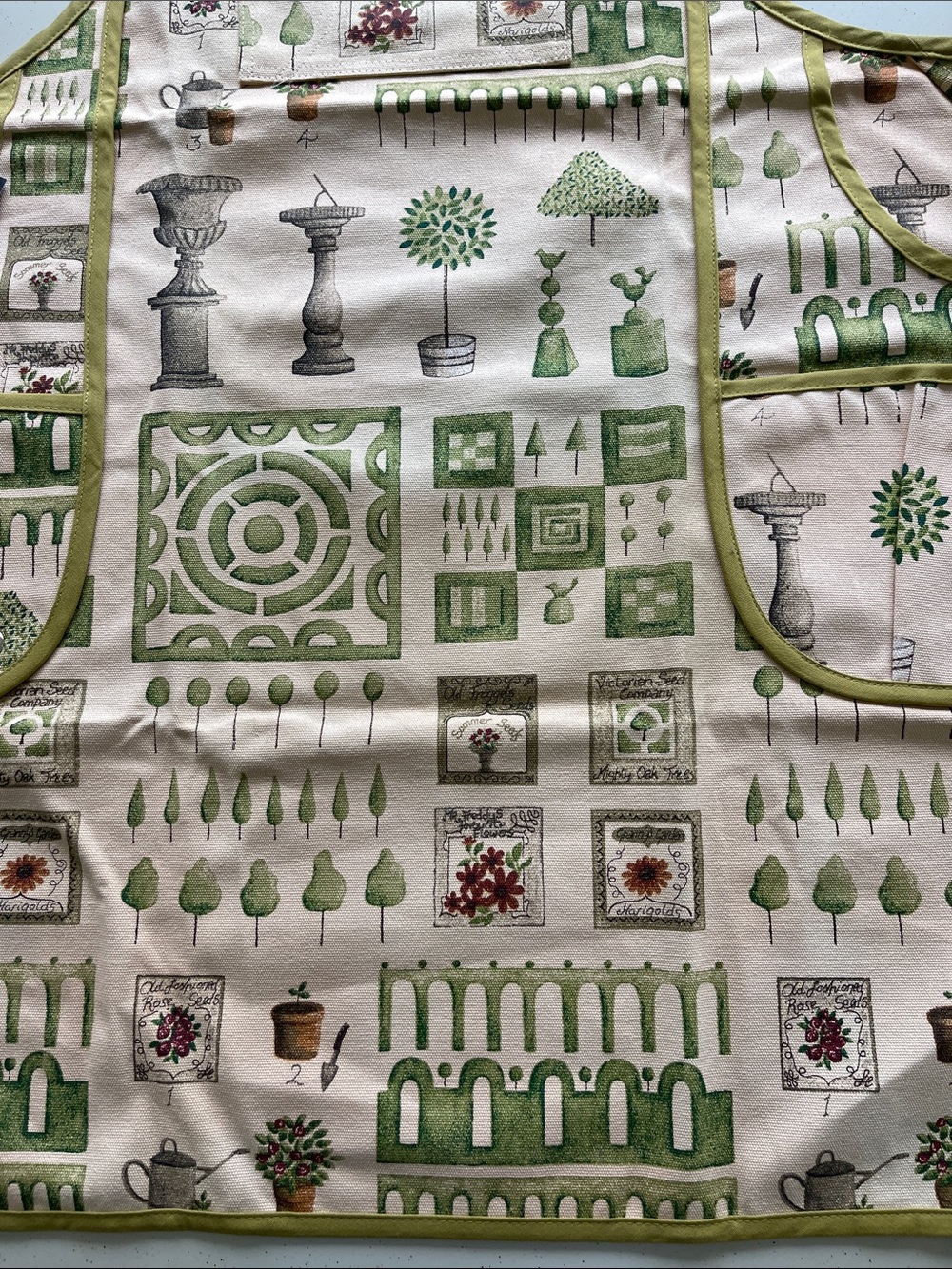 Ulster Weavers Canvas Ornamental Garden Apron - Picture 9 of 12